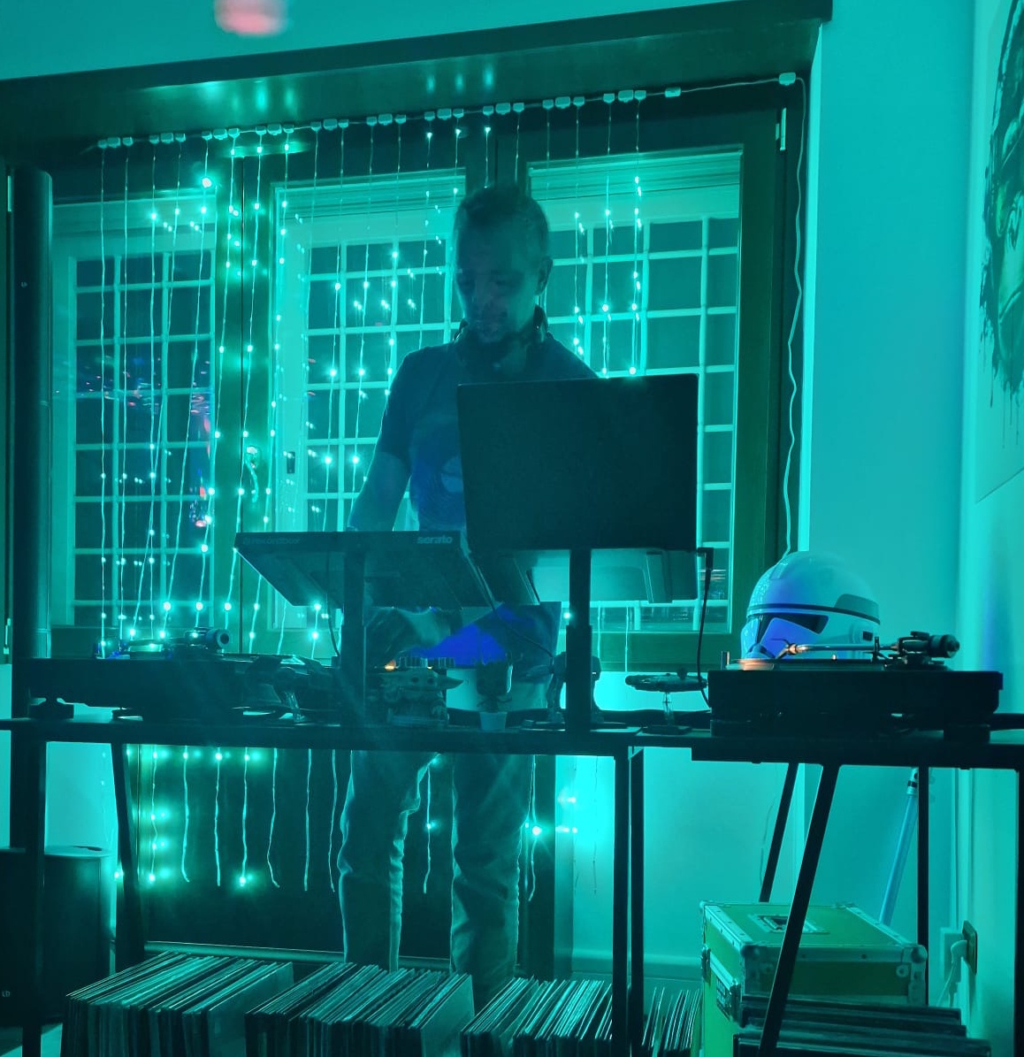 Live performance in blue light